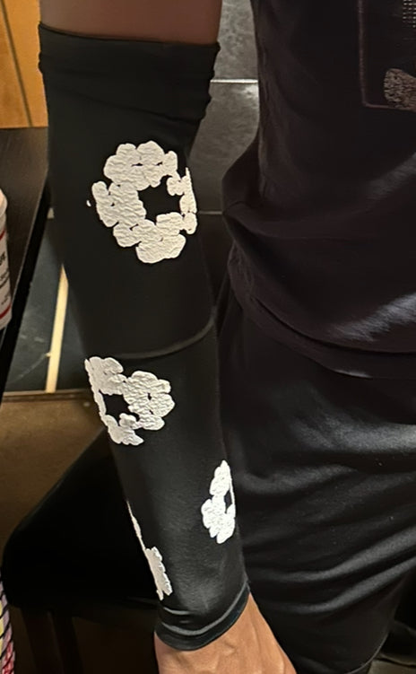 Black DT Arm Sleeve